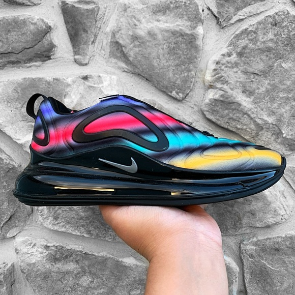 Nike Kids’ Air Max 720